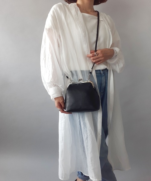 thank U more（サンキューモア）の「レザー がま口 ショルダーバッグ（ショルダーバッグ・レディース・ブラック/ブラウン・FREE）」の5枚目の写真