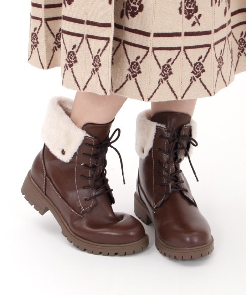 axes femme(アクシーズファム)の「配色ファースノーブーツ(ブーツ・レディース・ブラック/ブラウン・MEDIUM/LARGE)」の2枚目の写真