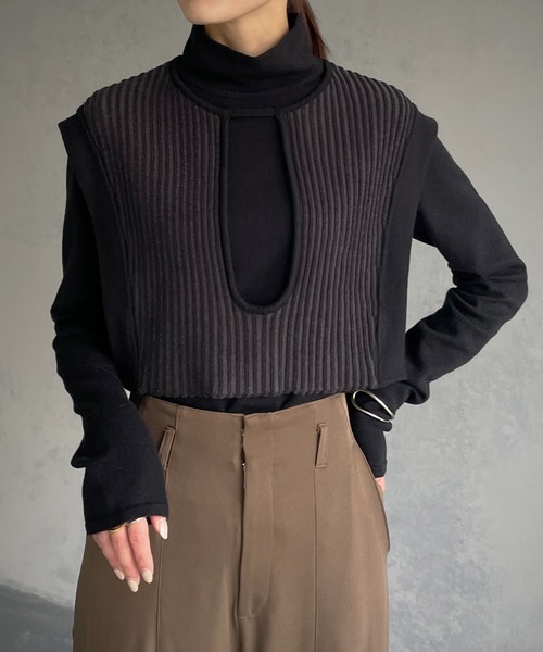 &g'aime(アンジェム)の「【&g’aime】二重臼ビスチェニット/2piece(ニット/セーター・レディース・チャコール/ブラック/グレイッシュベージュ・FREE)」の4枚目の写真