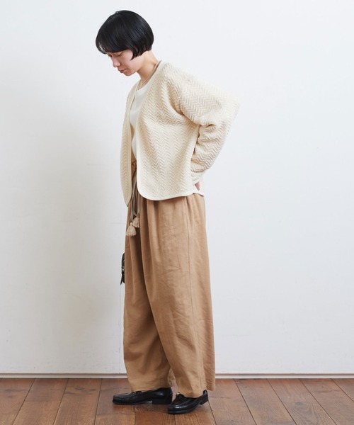 yuni(ユニ )の「へリンボンニット カーデジャケット herringbone knit(カーディガン/ボレロ・レディース・キナリ/ブラック・FREE)」の12枚目の写真