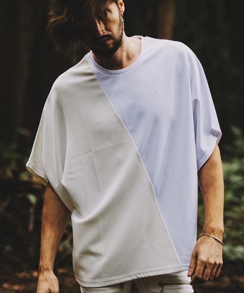 NO ID.(ノーアイディ)の「mt8167-チェンジングドルマンスリーブBIG-T Tシャツ(Tシャツ/カットソー・メンズ・ブルー/ホワイト/ブラック/ブルーグリーン/ライトベージュ・ONE SIZE)」の2枚目の写真