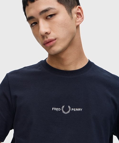 ★希少★ FRED PERRY フレッドペリー Tシャツ 刺繍ロゴ ゴールド FRED PERRY（フレッドペリー）の「[FRED PERRY/フレッドペリー