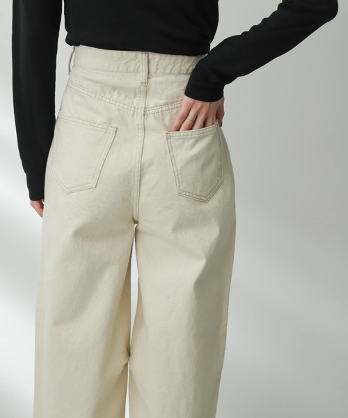 SENSE OF PLACE by URBAN RESEARCH（センスオブプレイスバイアーバンリサーチ）の「ハイウエストコクーンデニム（デニムパンツ・レディース・ライトブルー/アイボリー/ブラック・MEDIUM/X-SMALL/TALL/SMALL）」の9枚目の写真