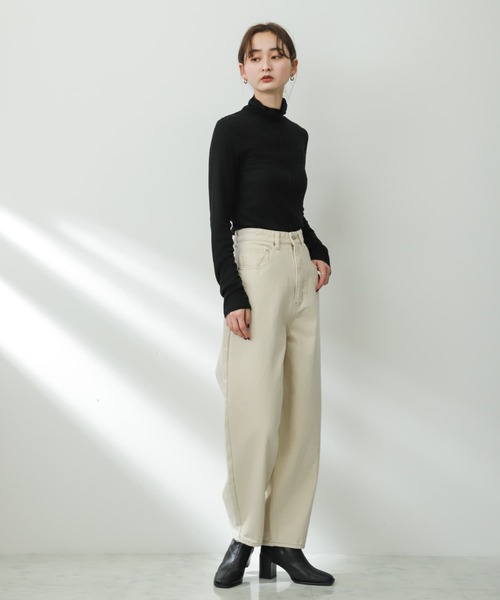 SENSE OF PLACE by URBAN RESEARCH（センスオブプレイスバイアーバンリサーチ）の「ハイウエストコクーンデニム（デニムパンツ・レディース・ライトブルー/アイボリー/ブラック・MEDIUM/X-SMALL/TALL/SMALL）」の15枚目の写真