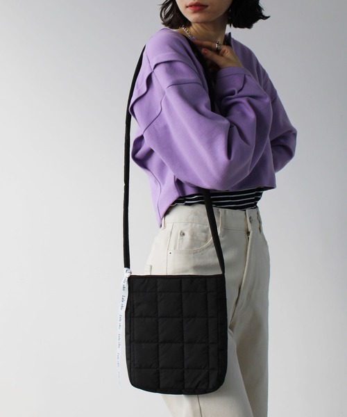 GeeRA（ジーラ）の「パテッドキルティングミニショルダー（ショルダーバッグ・レディース・アイボリー/ブラック/ピンク・FREE）」の7枚目の写真