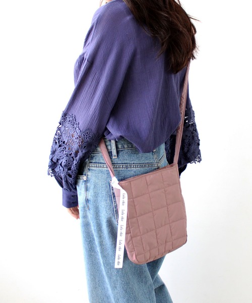 GeeRA（ジーラ）の「パテッドキルティングミニショルダー（ショルダーバッグ・レディース・アイボリー/ブラック/ピンク・FREE）」の9枚目の写真