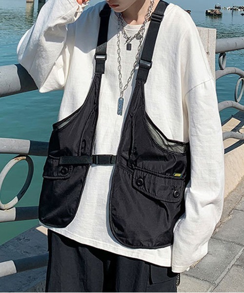 NEW GENTLEMAN(ニュージェントルマン)の「デルタ ビッグベスト(ベスト・メンズ・ブラック/ベージュ・M/L)」の15枚目の写真