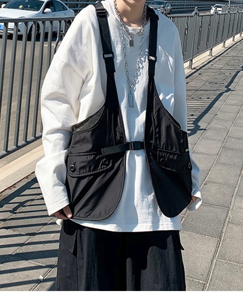 NEW GENTLEMAN(ニュージェントルマン)の「デルタ ビッグベスト(ベスト・メンズ・ブラック/ベージュ・M/L)」の9枚目の写真