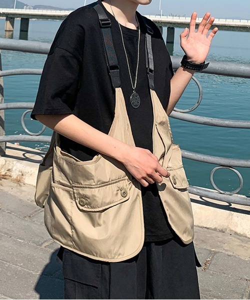 NEW GENTLEMAN(ニュージェントルマン)の「デルタ ビッグベスト(ベスト・メンズ・ブラック/ベージュ・M/L)」の14枚目の写真