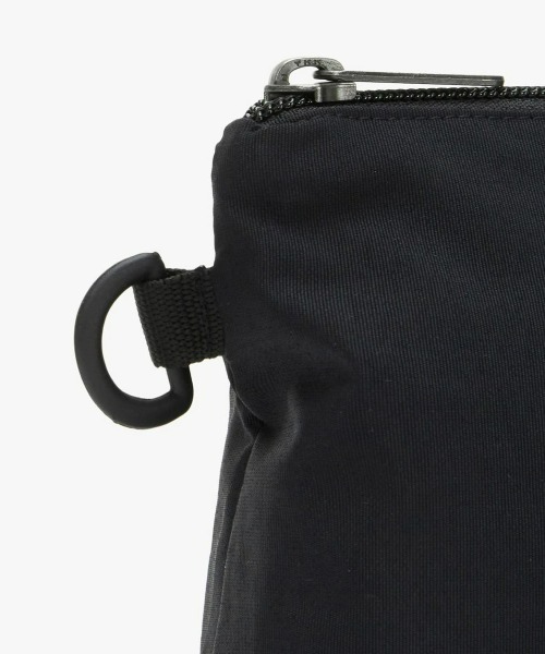 THE NORTH FACE（ザノースフェイス）の「THE NORTH FACE(ザ・ノースフェイス)/MINI MULTY POUCH/ミニ マルチ ポーチ/NG2PN01（ポーチ・レディース・ブラック/オリーブ/イエロー・FREE）」の9枚目の写真