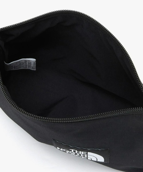 THE NORTH FACE（ザノースフェイス）の「THE NORTH FACE(ザ・ノースフェイス)/MINI MULTY POUCH/ミニ マルチ ポーチ/NG2PN01（ポーチ・レディース・ブラック/オリーブ/イエロー・FREE）」の7枚目の写真