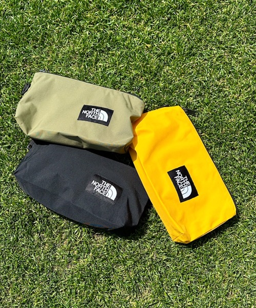 THE NORTH FACE（ザノースフェイス）の「THE NORTH FACE(ザ・ノースフェイス)/MINI MULTY POUCH/ミニ マルチ ポーチ/NG2PN01（ポーチ・レディース・ブラック/オリーブ/イエロー・FREE）」の13枚目の写真