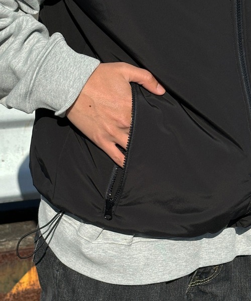 kutir（クティール）の「スタンドネックミリタリーベスト（ベスト・メンズ・ブラック/アイボリー・MEDIUM/LARGE）」の18枚目の写真