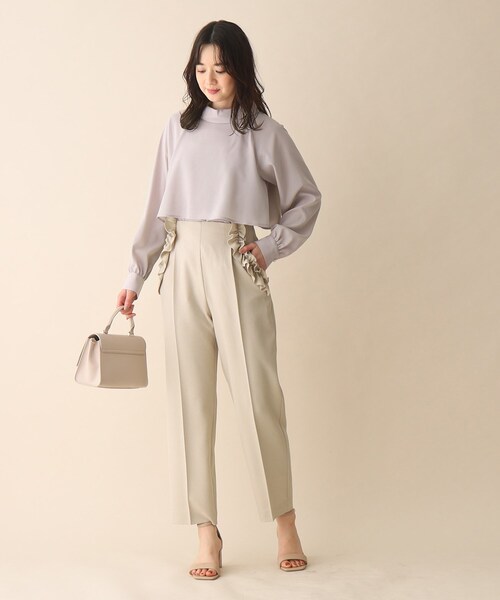 OPAQUE.CLIP（オペークドットクリップ）の「◆ロールカラージョーゼットブラウス（シャツ/ブラウス・レディース・ネイビー/ホワイト系/グリーン系/ピンク・40/36/38）」の11枚目の写真