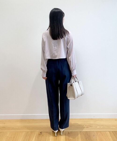 OPAQUE.CLIP（オペークドットクリップ）の「◆ロールカラージョーゼットブラウス（シャツ/ブラウス・レディース・ネイビー/ホワイト系/グリーン系/ピンク・40/36/38）」の19枚目の写真