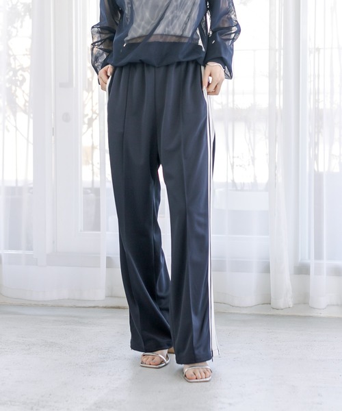 mystic(ミスティック)の「【サイズ展開あり】ジャージラインパンツ(その他パンツ・レディース・ベージュ/ネイビー・1/2)」の16枚目の写真