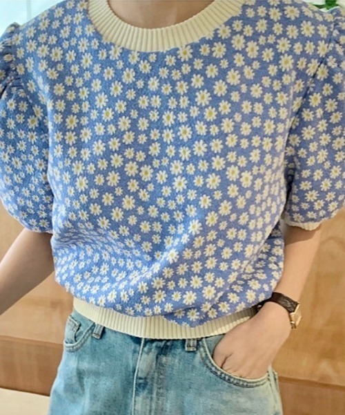 LADY LIKE（レディライク）の「デイジー柄配色トップス（Tシャツ/カットソー・レディース・パープル/ブラック/ブルー・M）」の19枚目の写真