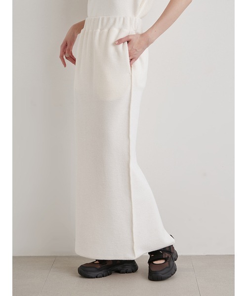 emmi（エミ）の「【emmi atelier】サマーパイルIラインスカート（スカート・レディース・アイボリー/ブラック・FREE）」の2枚目の写真