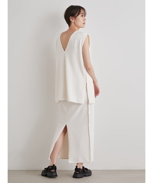 emmi（エミ）の「【emmi atelier】サマーパイルIラインスカート（スカート・レディース・アイボリー/ブラック・FREE）」の11枚目の写真