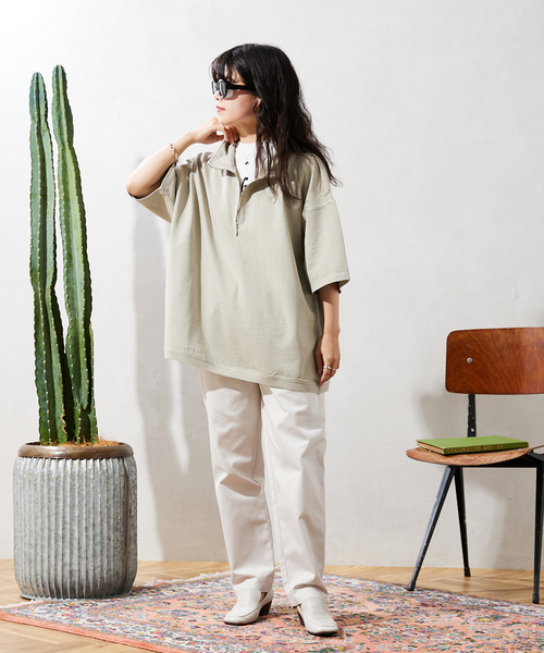 JOURNAL STANDARD relume（ジャーナルスタンダード　レリューム）の「CALIFORNIA DAMAGE ハーフジップスウェット半袖（Tシャツ/カットソー・メンズ・ブラック/モスグリーン/ベージュ系その他/バーガンディー・MEDIUM/LARGE）」の7枚目の写真