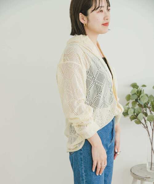 ITEMS URBANRESEARCH（アイテムズ アーバンリサーチ）の「エンブロイダリーレースシャツ（シャツ/ブラウス・メンズ・レッド系その他/ブラック/ブルー系その他/オフホワイト・LARGE/MEDIUM）」の7枚目の写真