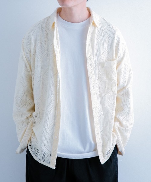 ITEMS URBANRESEARCH（アイテムズ アーバンリサーチ）の「エンブロイダリーレースシャツ（シャツ/ブラウス・メンズ・レッド系その他/ブラック/ブルー系その他/オフホワイト・LARGE/MEDIUM）」の11枚目の写真