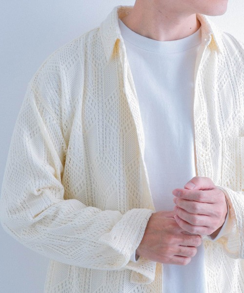 ITEMS URBANRESEARCH（アイテムズ アーバンリサーチ）の「エンブロイダリーレースシャツ（シャツ/ブラウス・メンズ・レッド系その他/ブラック/ブルー系その他/オフホワイト・LARGE/MEDIUM）」の14枚目の写真