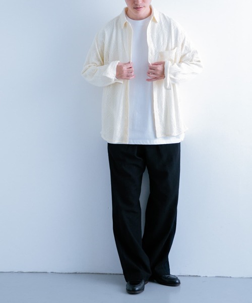 ITEMS URBANRESEARCH（アイテムズ アーバンリサーチ）の「エンブロイダリーレースシャツ（シャツ/ブラウス・メンズ・レッド系その他/ブラック/ブルー系その他/オフホワイト・LARGE/MEDIUM）」の15枚目の写真