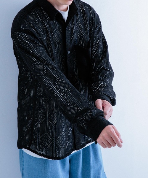 ITEMS URBANRESEARCH（アイテムズ アーバンリサーチ）の「エンブロイダリーレースシャツ（シャツ/ブラウス・メンズ・レッド系その他/ブラック/ブルー系その他/オフホワイト・LARGE/MEDIUM）」の21枚目の写真