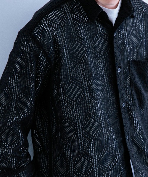 ITEMS URBANRESEARCH（アイテムズ アーバンリサーチ）の「エンブロイダリーレースシャツ（シャツ/ブラウス・メンズ・レッド系その他/ブラック/ブルー系その他/オフホワイト・LARGE/MEDIUM）」の22枚目の写真