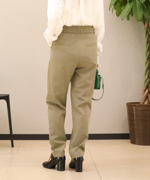 aimoha（アイモハ）の「【aimohaオリジナル】ハイウエスト　タック入りストレッチパンツ（スラックス・レディース・ブルー/カーキ/ネイビー/ライトベージュ/ダークベージュ/ブラック・LARGE/X-LARGE/SMALL/MEDIUM）」の7枚目の写真