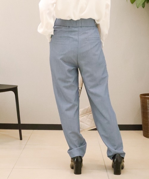 aimoha（アイモハ）の「【aimohaオリジナル】ハイウエスト　タック入りストレッチパンツ（スラックス・レディース・ブルー/カーキ/ネイビー/ライトベージュ/ダークベージュ/ブラック・LARGE/X-LARGE/SMALL/MEDIUM）」の21枚目の写真