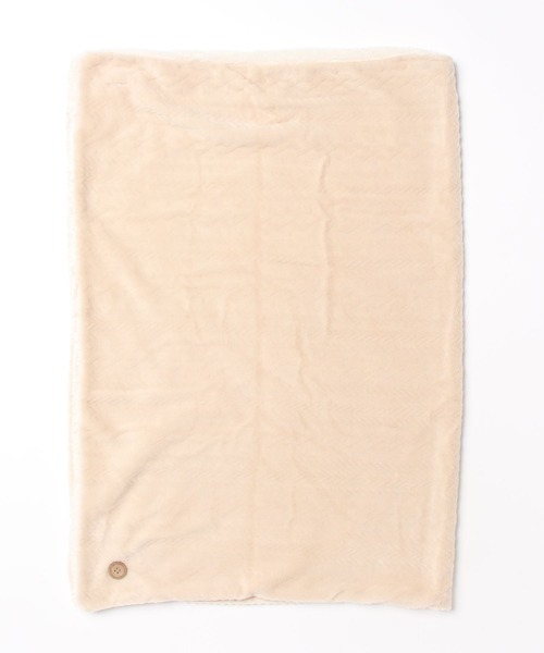 ALTROSE(アルトローズ)の「4WAY ニット編み マイクロ 裏ボア ブランケット S 膝掛け ひざ掛け(ブランケット・レディース・ブルーグリーン/イエロー/モカ/アイボリー・FREE)」の5枚目の写真