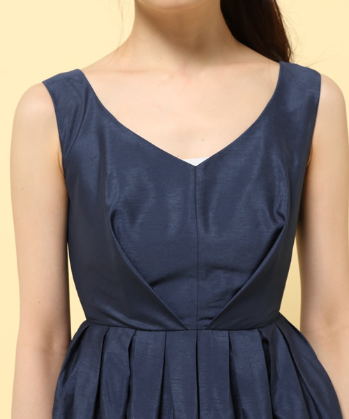 LIMITLESS LUXURY（リミットレスラグジュアリー）の「IRIS DRESS◆（ワンピース・レディース・グリーン/ネイビー/ピンク・38/36）」の9枚目の写真