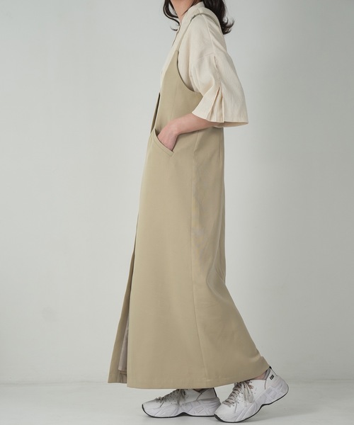 lawgy（ラウジー）の「front pocket jumper skirt（ジャンパー