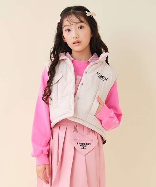 by LOVEiT(バイラビット)の「リバーシブルショートベスト(その他アウター・キッズ・アイボリー/ブラック・150cm/140cm/160cm/120cm/130cm)」の12枚目の写真