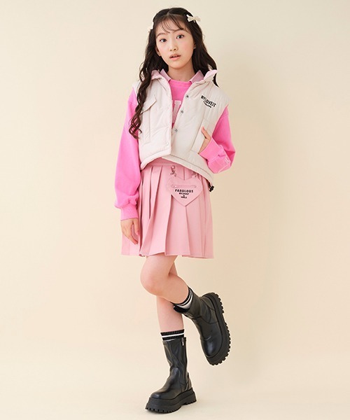 by LOVEiT(バイラビット)の「リバーシブルショートベスト(その他アウター・キッズ・アイボリー/ブラック・150cm/140cm/160cm/120cm/130cm)」の8枚目の写真