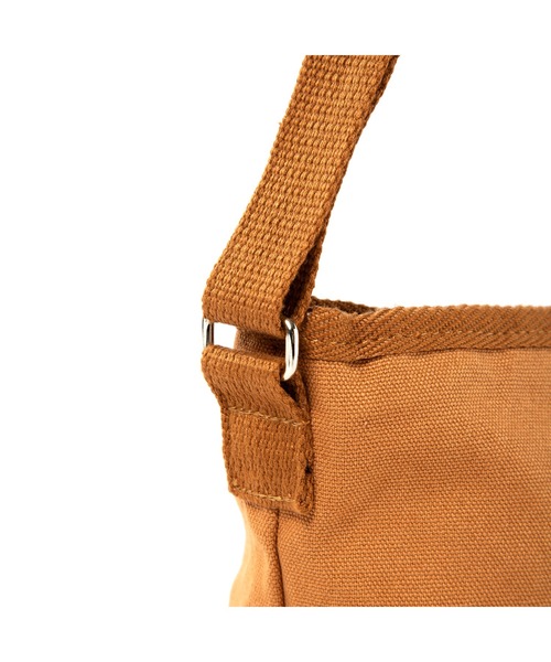 Champion（チャンピオン）の「Champion/チャンピオン デボラ ショルダーバッグ  2L No.63701（ショルダーバッグ・メンズ・ブラウン/ダークグリーン/ブラック/オフホワイト・FREE）」の12枚目の写真