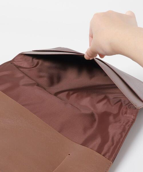 URBAN RESEARCH DOORS（アーバンリサーチドアーズ）の「KOKUYO ME×commpost　フラットケース（その他雑貨・レディース・ホワイト系その他/ブラウン・ONE）」の6枚目の写真