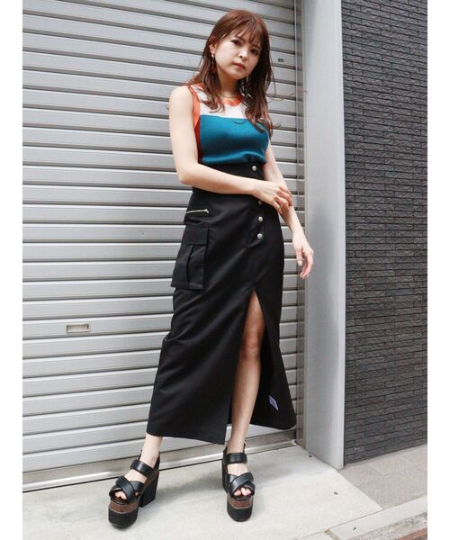 MURUA（ムルーア）の「スリットナローカーゴスカート（スカート・レディース・カーキ/ブラック/オレンジ・2/1）」の15枚目の写真