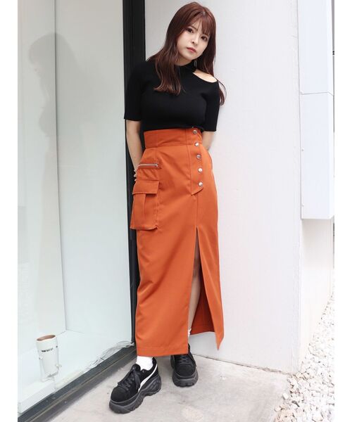 MURUA（ムルーア）の「スリットナローカーゴスカート（スカート・レディース・カーキ/ブラック/オレンジ・2/1）」の17枚目の写真
