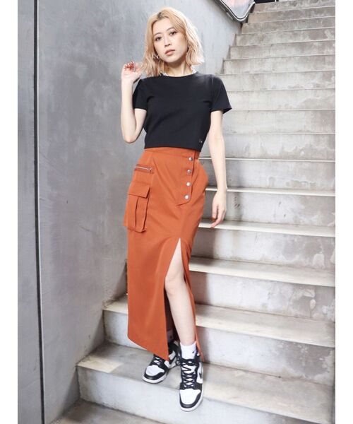 MURUA（ムルーア）の「スリットナローカーゴスカート（スカート・レディース・カーキ/ブラック/オレンジ・2/1）」の21枚目の写真
