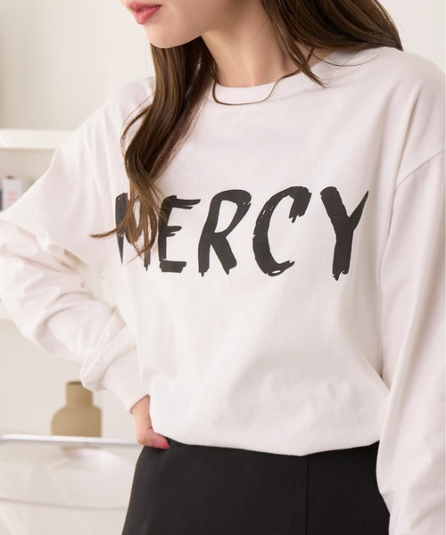 Ada.(エイダ)の「遊び心にきゅんっ 秋冬新作 ペイント プリント ロングTシャツ(Tシャツ/カットソー・レディース・チャコール/ブラック/ホワイト・FREE)」の7枚目の写真