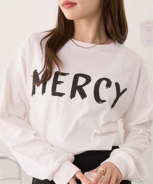 Ada.(エイダ)の「遊び心にきゅんっ 秋冬新作 ペイント プリント ロングTシャツ(Tシャツ/カットソー・レディース・チャコール/ブラック/ホワイト・FREE)」の8枚目の写真