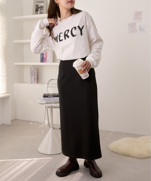 Ada.(エイダ)の「遊び心にきゅんっ 秋冬新作 ペイント プリント ロングTシャツ(Tシャツ/カットソー・レディース・チャコール/ブラック/ホワイト・FREE)」の6枚目の写真