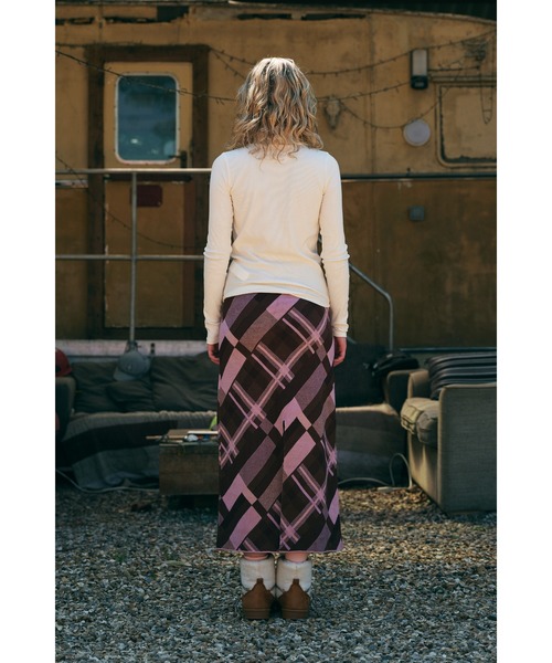 KIRSH(キルシー)の「KIRSH CHERRY BASIC HALF HIGH NECK T-SHIRT/キルシー ハイネックロングTシャツ(Tシャツ/カットソー・レディース・ブラック/ピンク/アイボリー/ライトグリーン・ONE SIZE)」の19枚目の写真