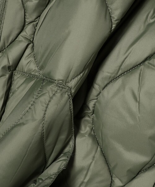 TAION（タイオン）の「TAION / ミリタリー Vネック ダウンベスト（ベスト・メンズ・ブラック/オリーブ・MEDIUM/LARGE）」の13枚目の写真