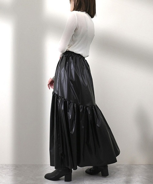 STYLEBLOCK（スタイルブロック）の「レザーライクプリントギャザーフレアスカート（スカート・レディース・グレイッシュベージュ/ブラック/カーキ・M）」の6枚目の写真