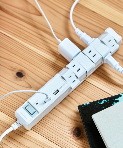 FREAK'S STORE（フリークスストア）の「Fargo/ファーゴ TAPKING USB AC12個/両挿し対応 最大12個口（生活家電・レディース・ホワイト・ONE SIZE）」の4枚目の写真