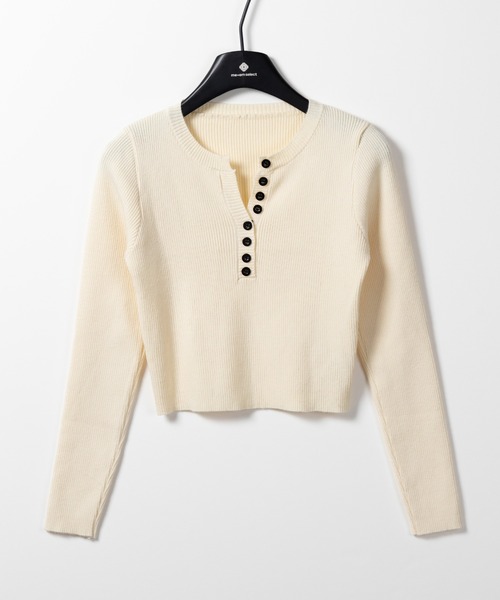 me+em select(ミームセレクト)の「【 3color 】キーネックボタンデザインクロップドリブニット(ニット/セーター・レディース・アイボリー/ブラック/ベージュ・FREE)」の18枚目の写真